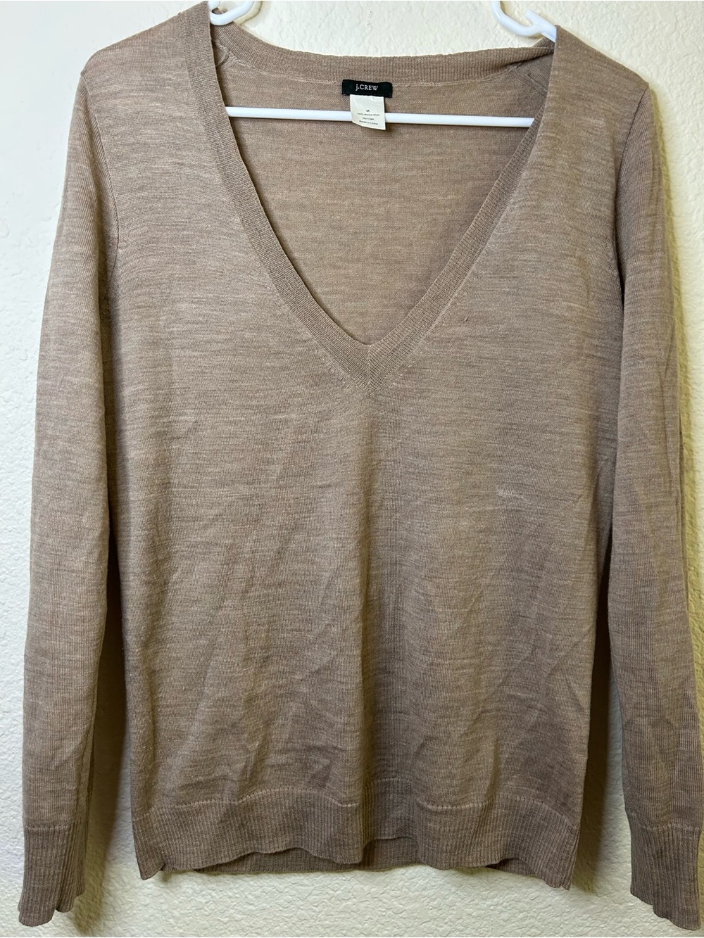 J. Crew Women's V-Neck 100% Wool Long Sleeve Sweater Taupe Medium Casual Costal‎
